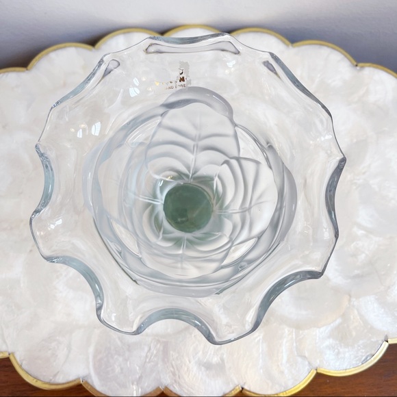 Viking Ruffle Edge Frosted Cabbage Leaf Dish Vtg - Picture 6 of 12